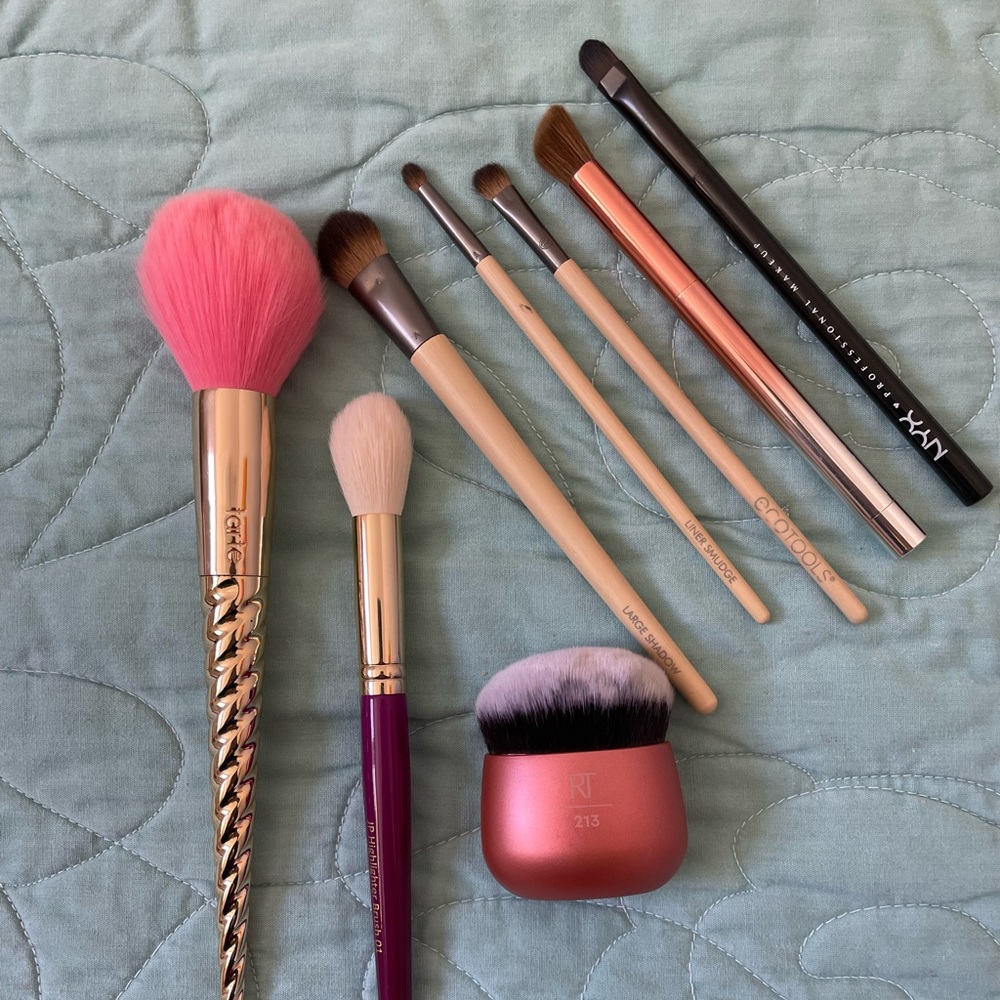 Makeup Brush Bundle